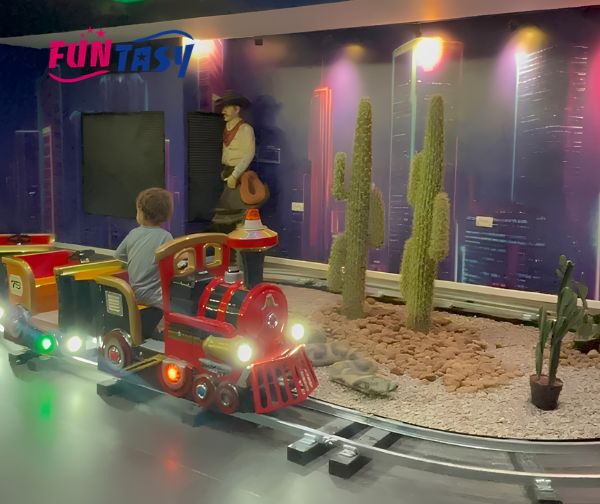 רכבת המערב הפרוע Funtasy