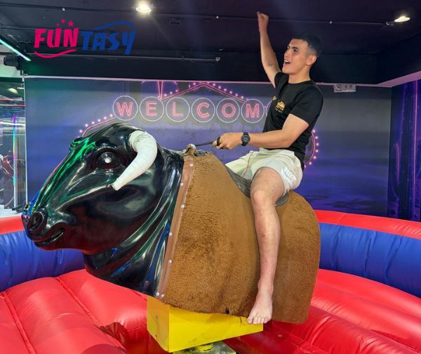 השור הזועם Funtasy